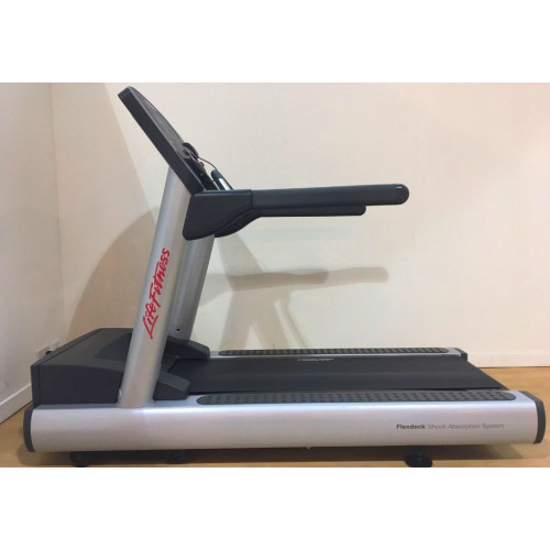 Беговая дорожка  Life Fitness 95TI (Б/У) - фото №3